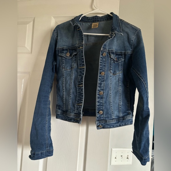 Jean jacket - Picture 3 of 3